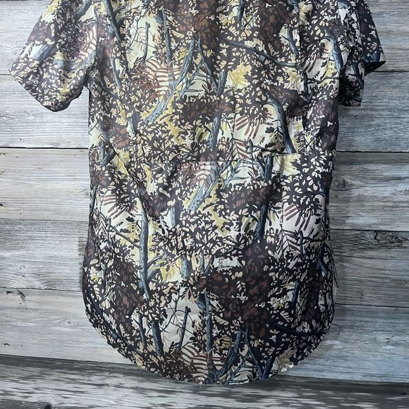 EUC Bushlane Camo Button Up Hunting Shirt in Brown - Picture 7 of 10